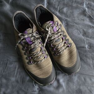 Merrell Bravada Hiking Shoes Sz 9